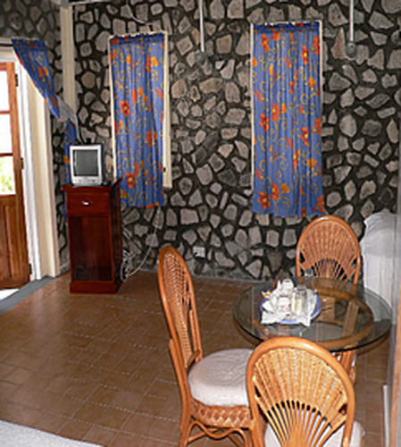 Kings Landing Hotel Cliftons 외부 사진