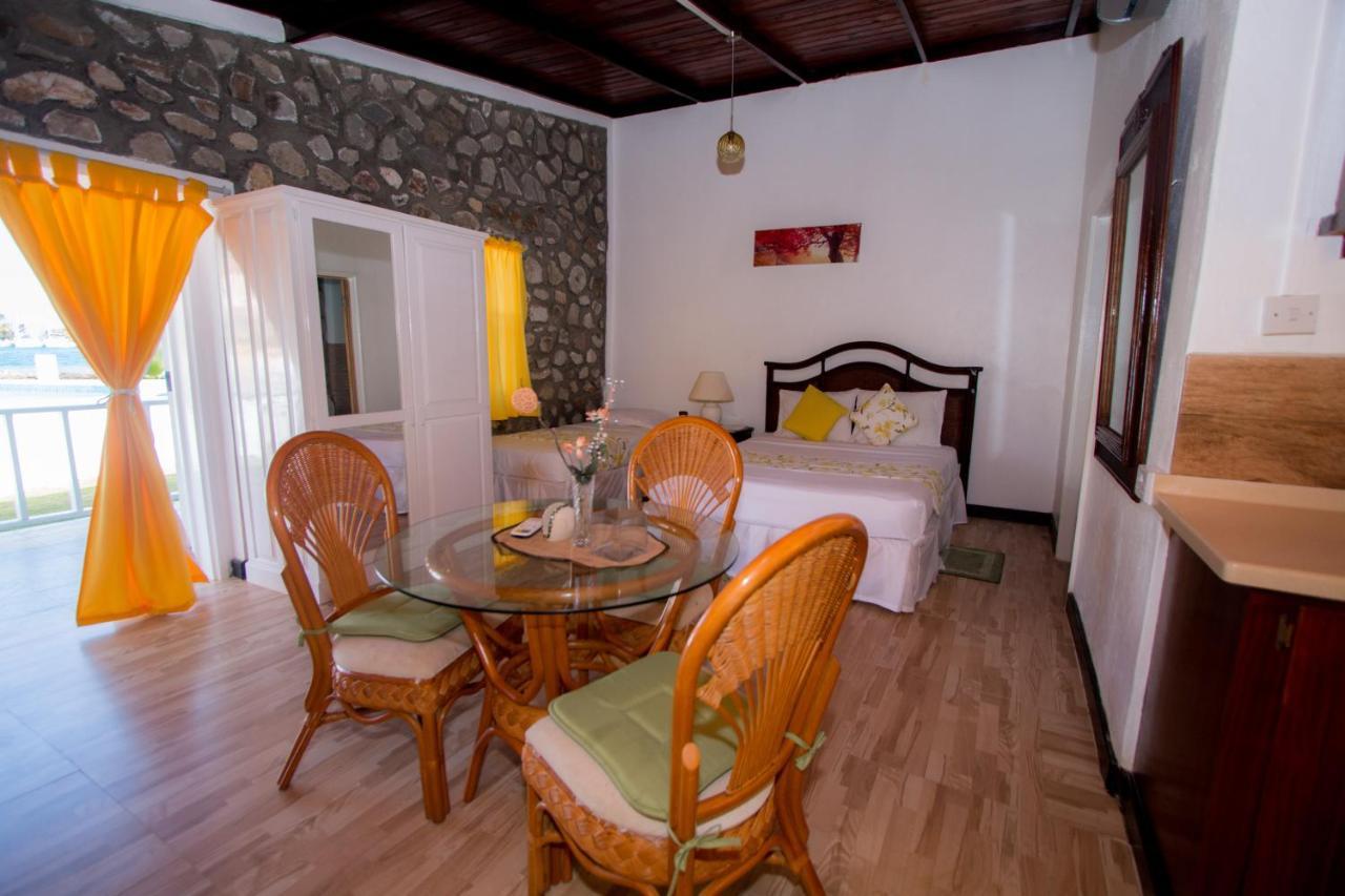 Kings Landing Hotel Cliftons 외부 사진