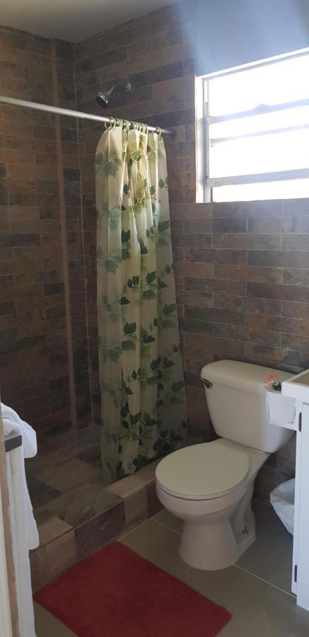 Kings Landing Hotel Cliftons 외부 사진